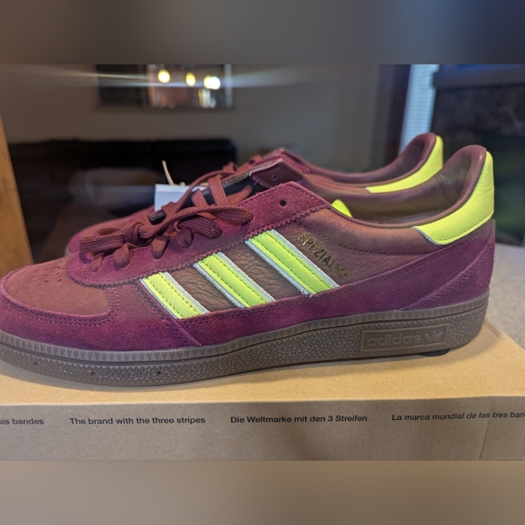 Adidas Men’s Handball Spezial Size Men's 11 NIB
